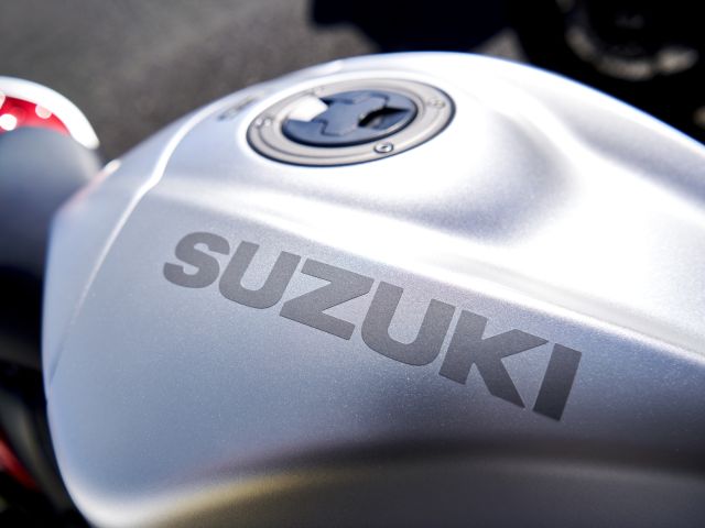 Suzuki-Motorräder mit Anschlussgarantie zum Nulltarif - Bild 1