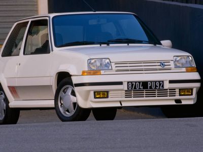 Übers Internet zu „Klassiker“-Zertifikaten für Oldtimer