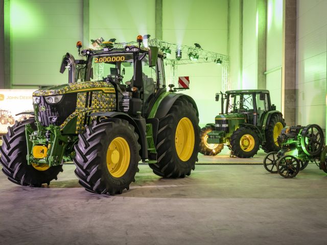 Zwei Millionen John Deere aus Mannheim - Bild 1