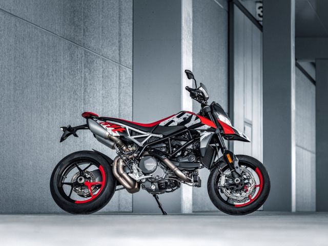 Die Ducati Hypermotard macht auf Street Art - Bild 1