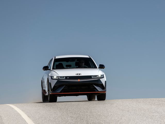 Im Wettbewerbsumfeld ganz weit oben - Bild 1