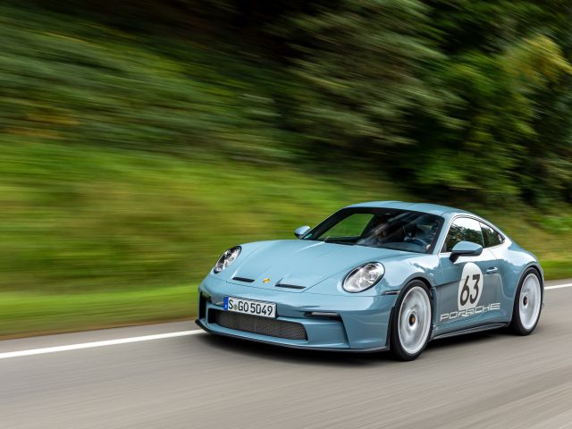 Verdammt nah am reinrassigen Rennwagen - Bild 1