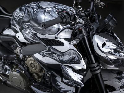 Eine Ducati im Zeichen der Fingermalerei
