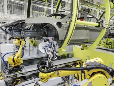 Porsche will mehr umweltfreundlich produziertes Alu einsetzen