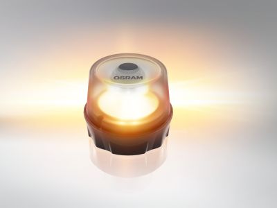 Bei Unfall bald LED-Rundumleuchte statt Warndreieck?