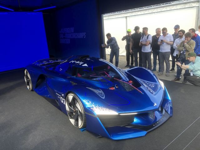 Alpine blickt zum 70. Geburtstag nach vorn - Bild 1