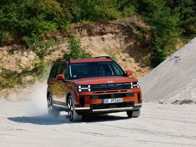 Der Hyundai Santa Fe Plug-in-Hybrid leistet und zieht mehr - Bild 1