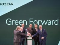 Skoda eröffnet neue Montagehalle für Batteriesysteme 