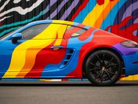 Farbe bekennen am Auto