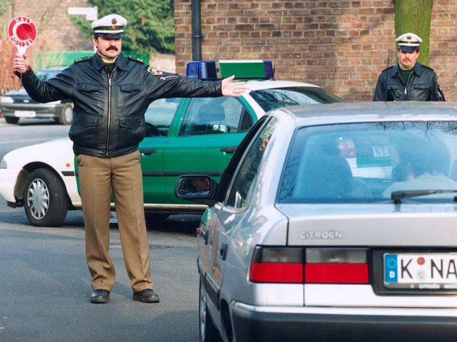 Es geht um Alkohol, Drogen, Medikamente und Müdigkeit - Bild 1