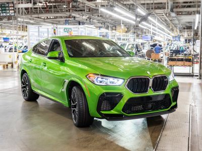 Giftgrüner BMW X6 M steht für 30 Jahre USA
