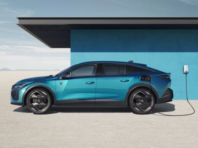 Peugeot 408 kann bestellt werden