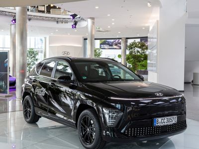Der 500. Hyundai Kona Elektro für Coca Cola