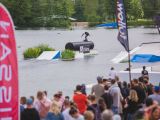 Nissan mischt sich unter die Wakeboarder - Bild 3