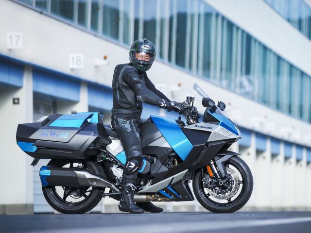 Kawasaki verbrennt Wasserstoff - Bild 1