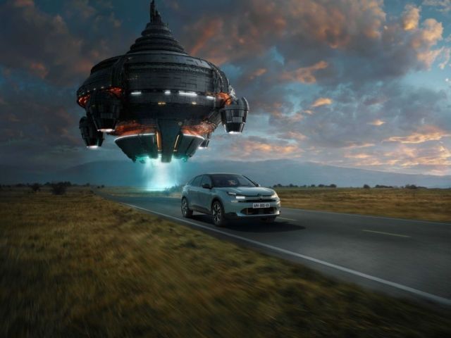 Citroën hilft einem Außerirdischen - Bild 1