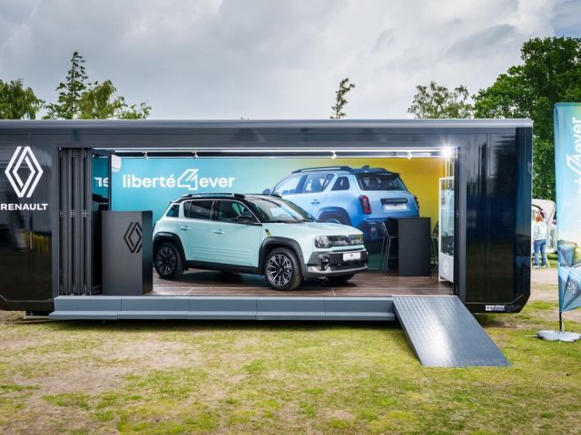 Renault 4 auf Roadshow - Bild 1