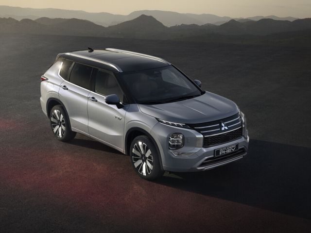 Gewerbetreibende kommen günstig an den Mitsubishi Outlander - Bild 1