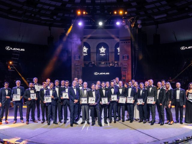 Exzellente Lexus-Foren - Bild 1