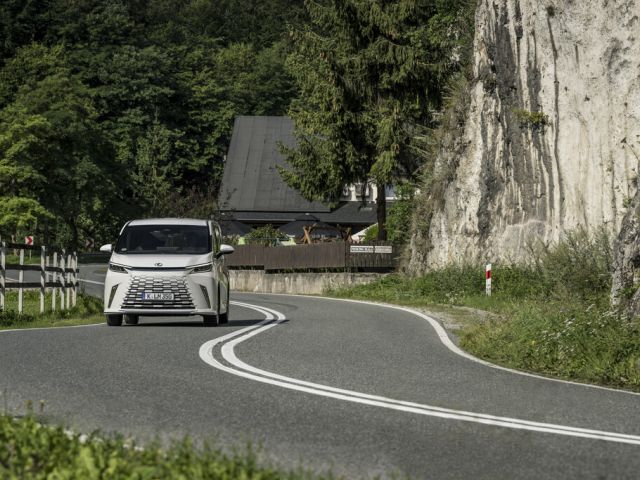 Das Flaggschiff ist großes Kino  - Bild 1