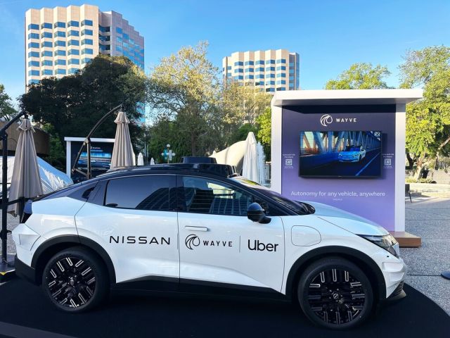 Nissan und Wayve bringen Robotaxi auf die Straße - Bild 1
