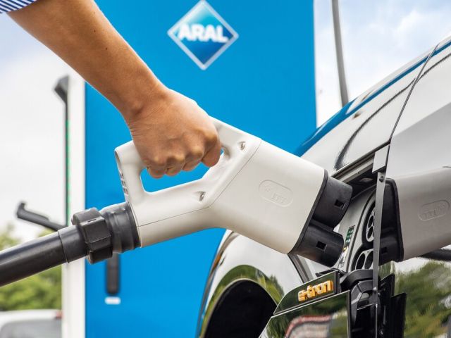 Urteil: Rückgaberecht bei zu hohem Stromverbrauch des E-Autos - Bild 1