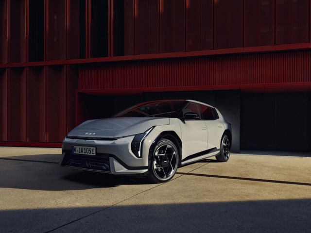 Kia EV4 bekommt Topmotorisierung mit Allradantrieb - Bild 1