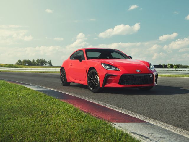 Fahrbericht Toyota GR 86: Puristisch und leichtfüßig - Bild 1