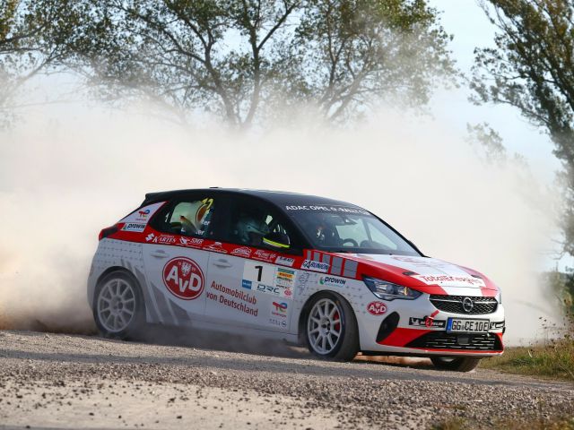 AvD wird Co-Sponsor des HJS-DMSB-Rallyecups - Bild 1