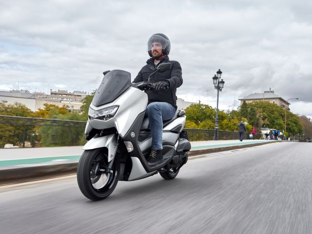 Motorräder legen fulminanten Start hin - Bild 1