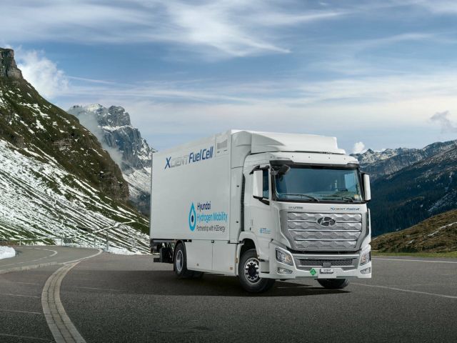 In Ulm wird die Serienproduktion von Brennstoffzellen erprobt - Bild 1