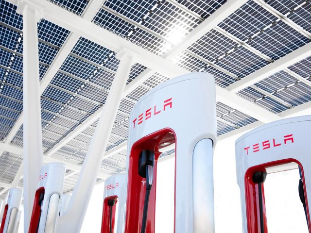 Tesla macht die erste Million in Europa - Bild 1