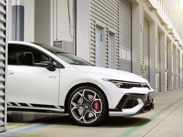 VW rollt das R aus - Bild 1