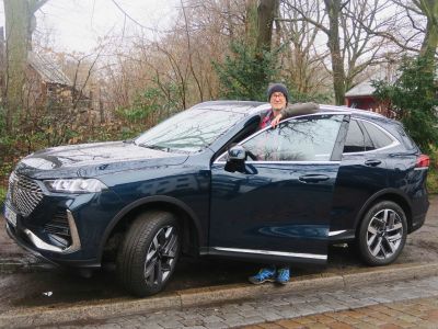 Peter Lohmeyer fährt einen GWM Wey 03