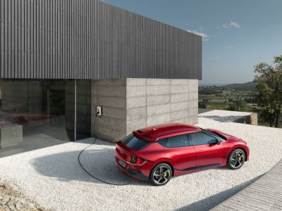 Kia-Partnerschaft mit Zolar: Rabatte auf Solaranlage und Stromer