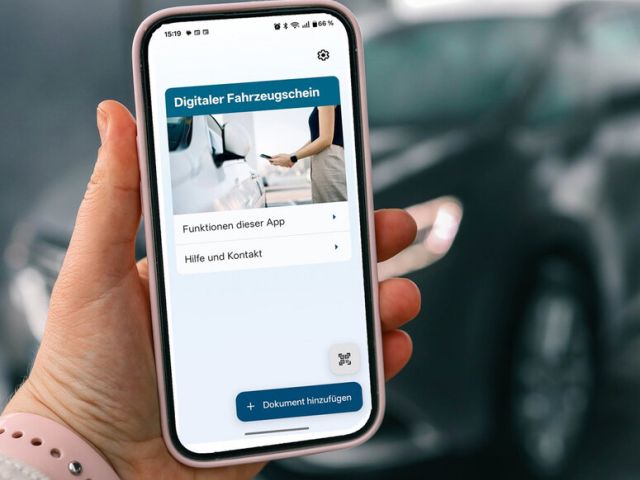 AvD warnt vor Schnellschuss mit digitalen Fahrzeugdokumenten - Bild 1
