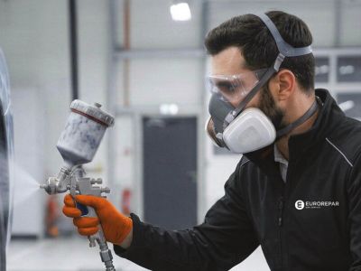 Stellantis erweitert Reparaturdienste für alle Autos