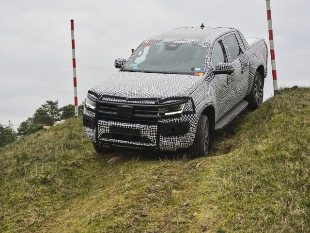 Vorschau: Der Amarok lässt die Hüllen fallen und der Bronco kommt - Bild 1