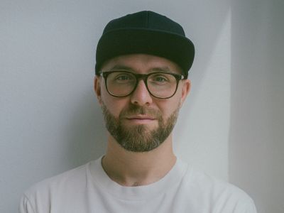 Seat holt Mark Forster ins Wohnzimmer