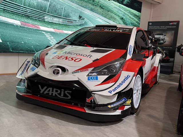 Motorsport- und Lexus V8-Faszination in der Toyota Collection - Bild 1