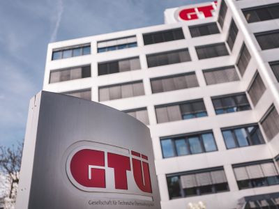 Die GTÜ stünde für Führerscheinprüfungen bereit