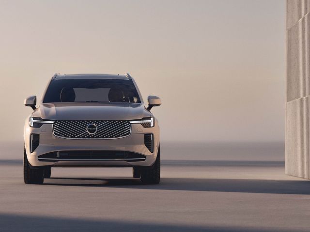 Volvo XC90 fährt weiter mit Verbrenner - Bild 1