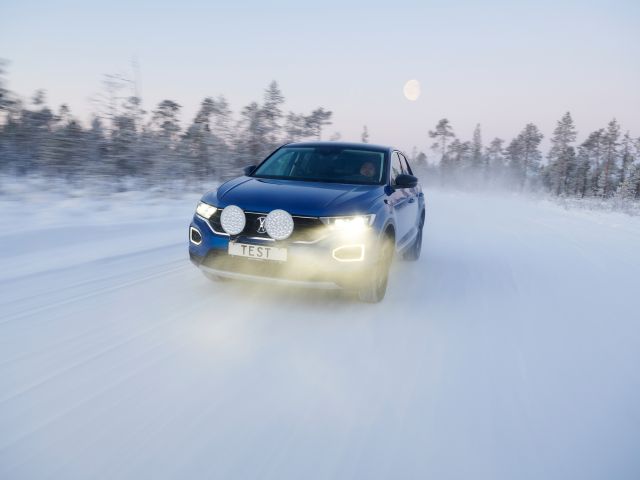 Winterreifen: Vier fallen durch - Bild 1