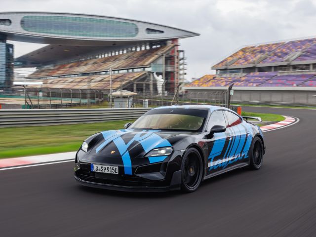 Erster offizieller Rundenrekord in Shanghai - Bild 1