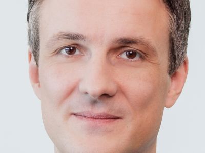 Vincent Charles leitet die Continental-Kommunikation