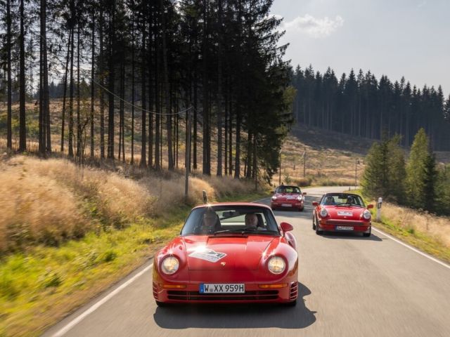 170 historische Porsche fahren die AvD-Röhrl-Klassik - Bild 1