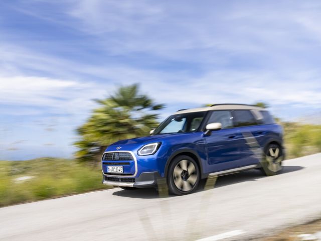 Der Mini Countryman E schafft jetzt 500 Kilometer - Bild 1