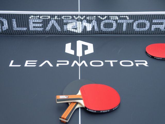 Leapmotor steigt ins Tischtennis ein - Bild 1