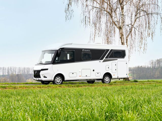 Frankia Neo: Der Liner folgt dem Cruiser - Bild 1