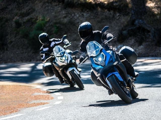 CF Moto und Brixton bei Louis testen - Bild 1